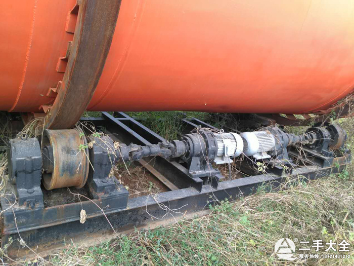 烘干機(jī)電機(jī)+拖輪 烘干機(jī)電機(jī)+拖輪