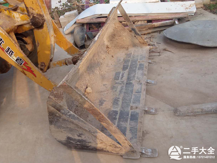 裝載機(jī)挖斗 裝載機(jī)挖斗