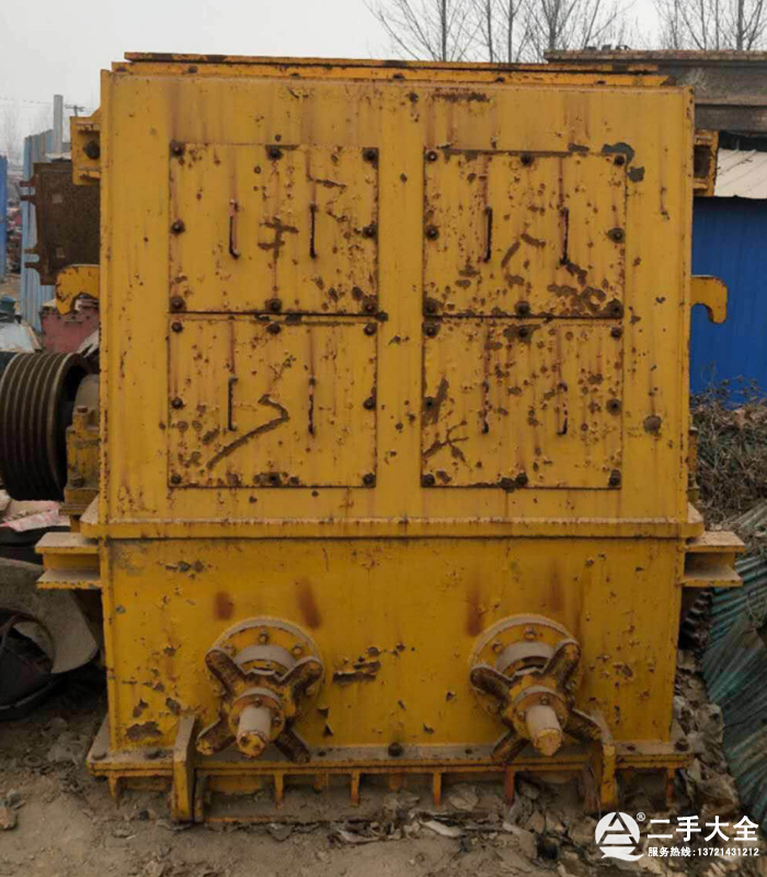 二手破碎機(jī)實(shí)拍 二手破碎機(jī)實(shí)拍