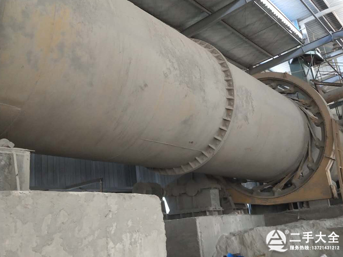 大型單筒烘干機(jī) 大型單筒烘干機(jī)