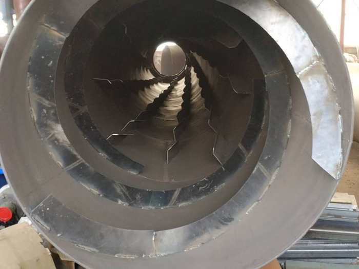 烘干機(jī)內(nèi)部結(jié)構(gòu)出料端 烘干機(jī)內(nèi)部結(jié)構(gòu)出料端