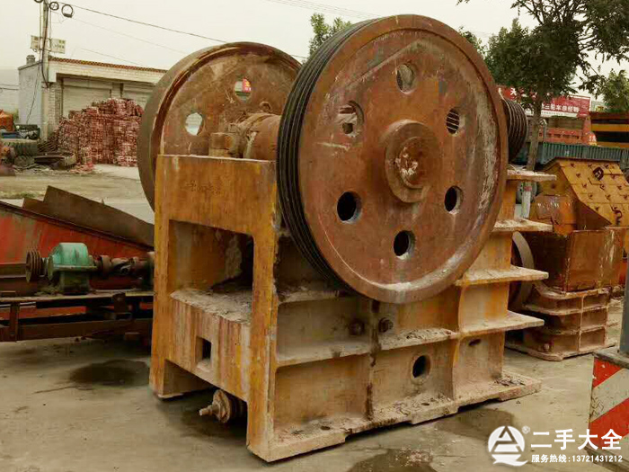 二手顎式破碎機(jī) 二手顎式破碎機(jī)