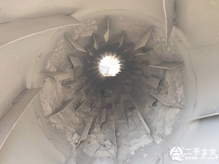 烘干機內(nèi)部情況 烘干機內(nèi)部情況