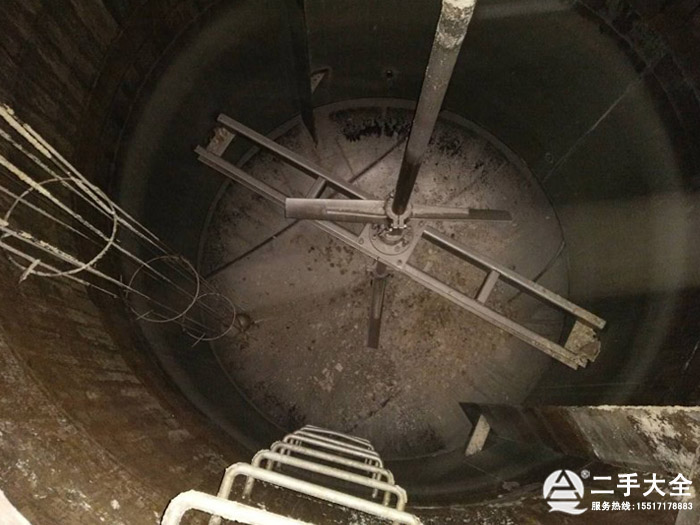 大型不銹鋼儲罐 大型不銹鋼儲罐