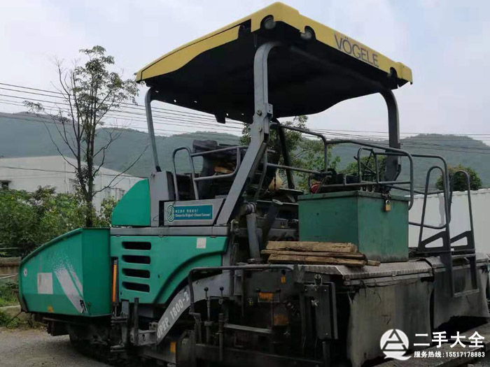 攤鋪機(jī) 攤鋪機(jī)