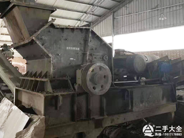 液壓開(kāi)箱細(xì)碎機(jī) 液壓開(kāi)箱細(xì)碎機(jī)