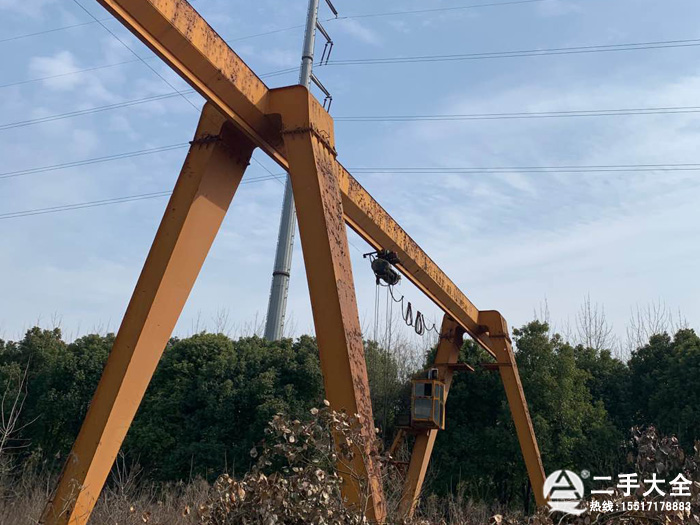 �������T��