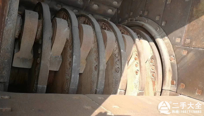 1615重錘破碎機(jī)內(nèi)部 1615重錘破碎機(jī)內(nèi)部