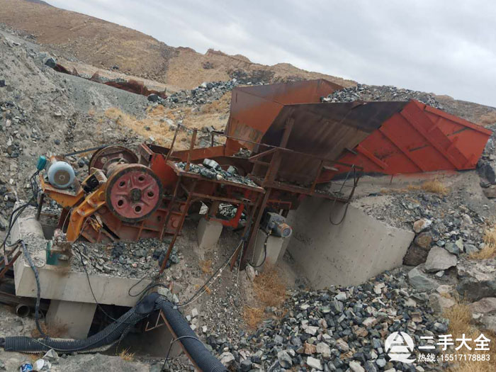 歐版顎式破碎機(jī)客戶現(xiàn)場(chǎng) 歐版顎式破碎機(jī)客戶現(xiàn)場(chǎng)