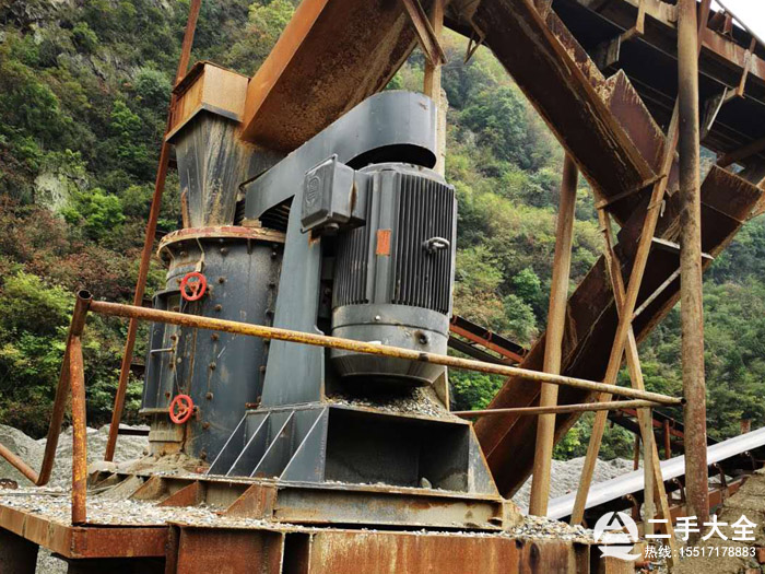 二手立式板錘制砂機 二手立式板錘制砂機