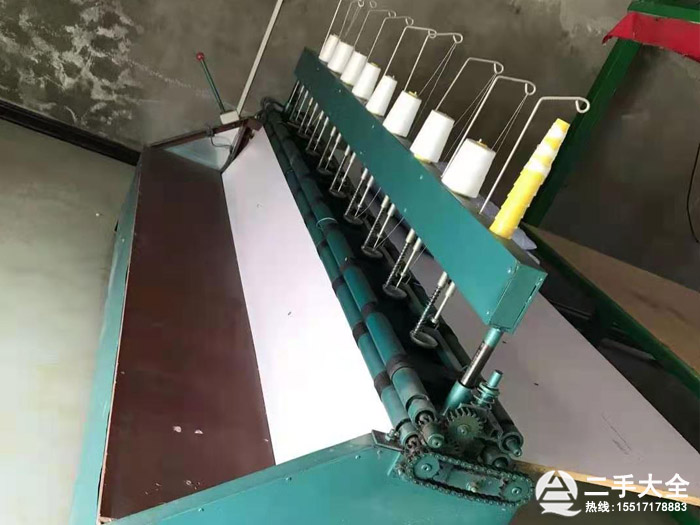 大型彈花網(wǎng)套機(jī) 大型彈花網(wǎng)套機(jī)