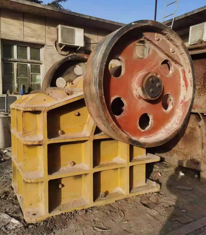 46顎式破碎機 46顎式破碎機