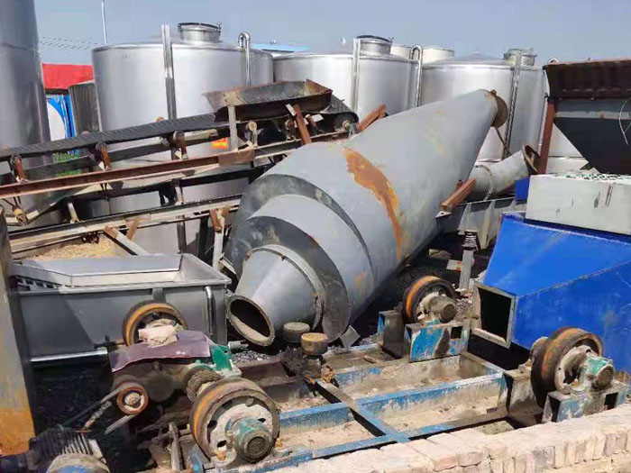 ���L���m��