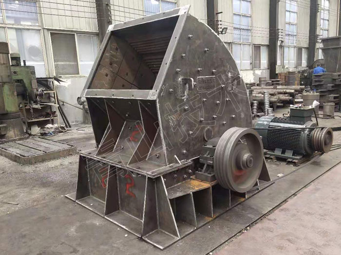 1210重錘式破碎機(jī) 1210重錘式破碎機(jī)