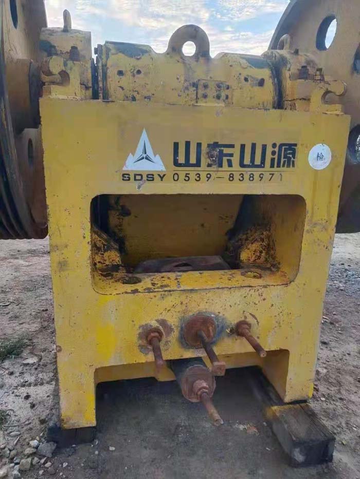 顎破機(jī) 顎破機(jī)