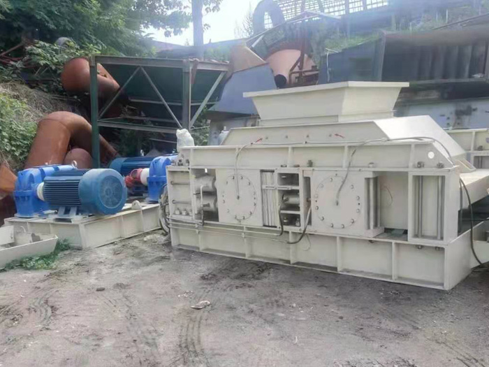 液壓對輥制砂機 液壓對輥制砂機