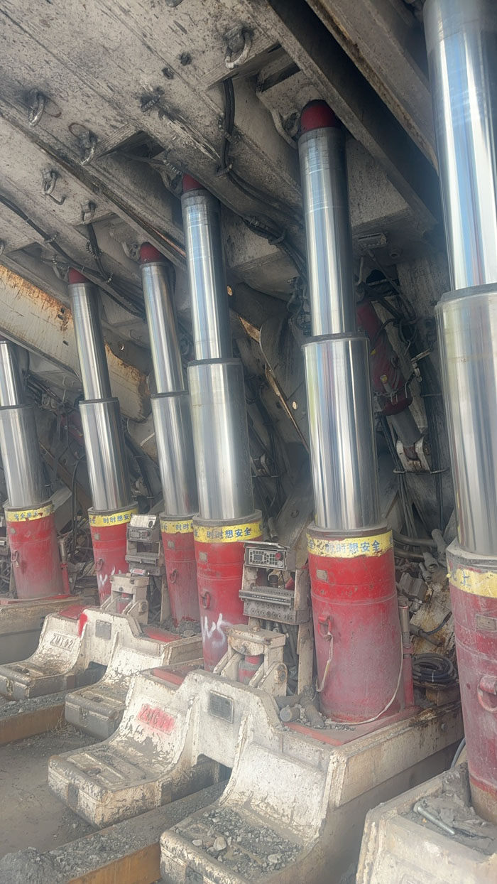 廢舊液壓支架 廢舊液壓支架